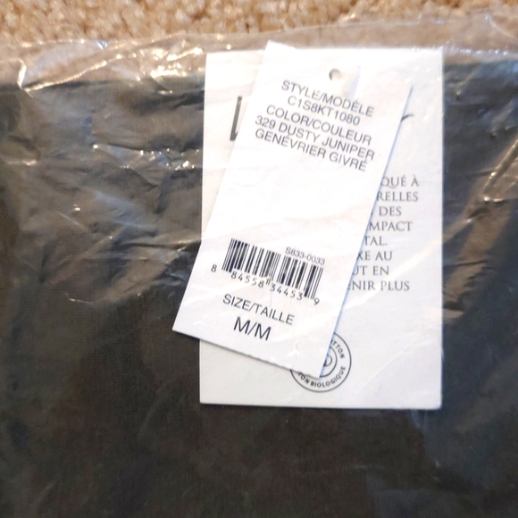 NWT Lord and Taylor T-shirt medium - Picture 2 of 2